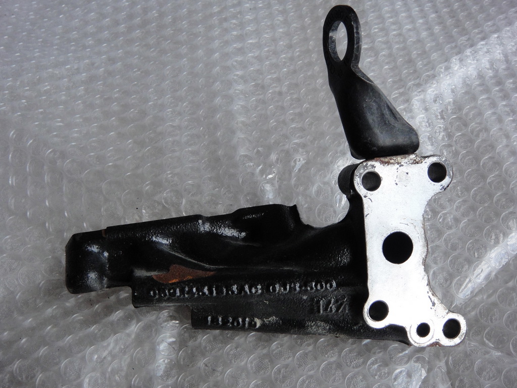 фото №1, Audi q7 e-tron кронштейн turbo 059145155ac