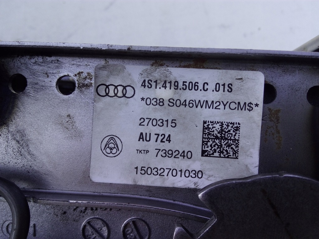 фото №5, Audi r8 ii колонка кермова 4s1419506c