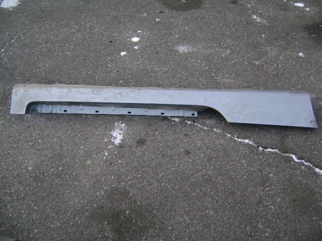 фото №1, Audi tt 8j s-line - молдинг порог правая