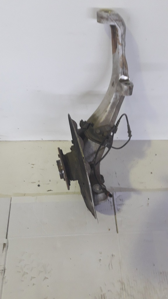 фото №1, Mercedes w166 gl поворотний кулак підвіска правий перед