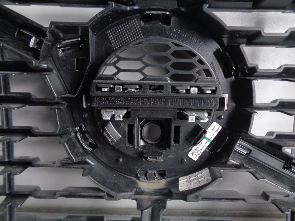 фото №9, Решітка радіатора решітка радіатора volvo xc60 ii 17- камера r-design