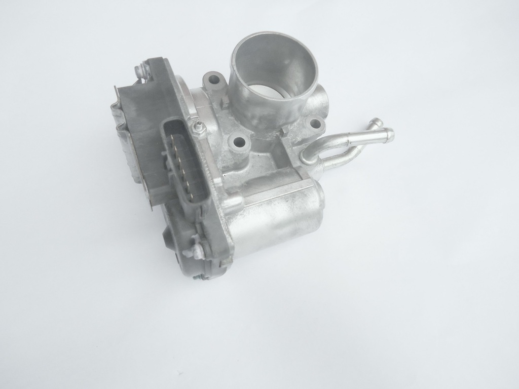 фото №1, Mitsubishi colt smart1,3 дроссельная заслонка