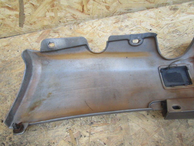 фото №13, 3 mercedes w124 левая молдинг порог накладка na порог наружный