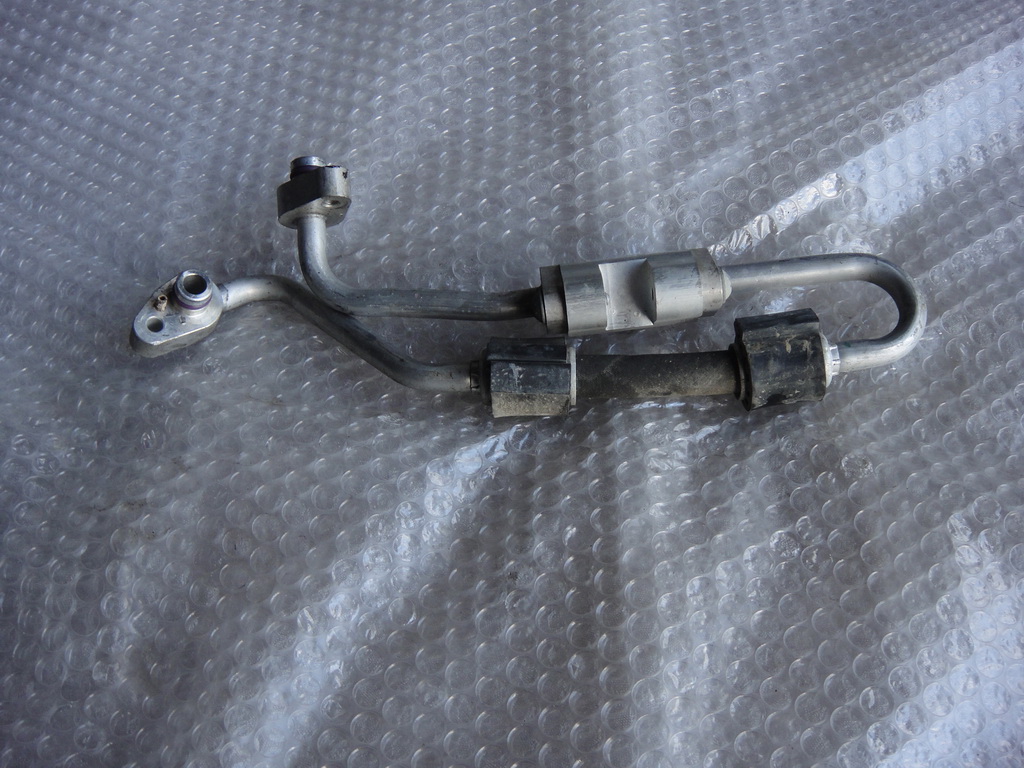 фото №1, Audi q7 e-tron труба кондиционера клапан 4m0816805b