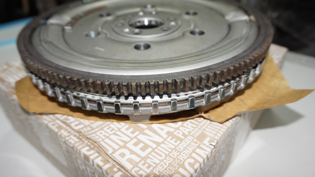 фото №4, Колесо двухмассовый сцепления renault