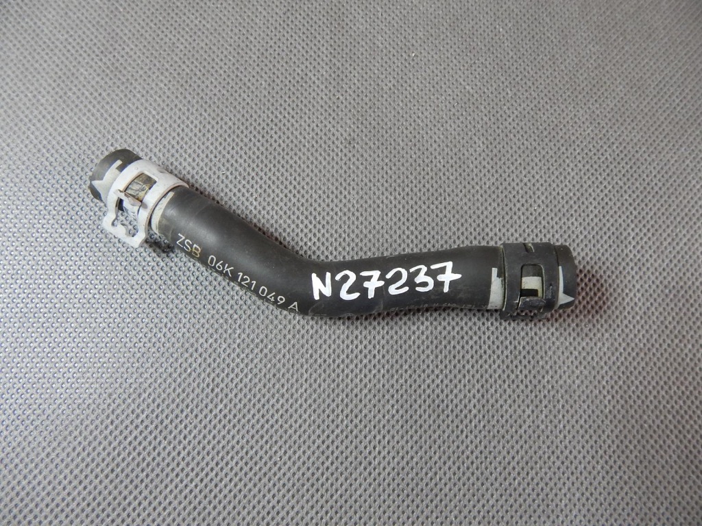 фото №1, Vw passat b8 труба wąż шланг wody 06k121049a