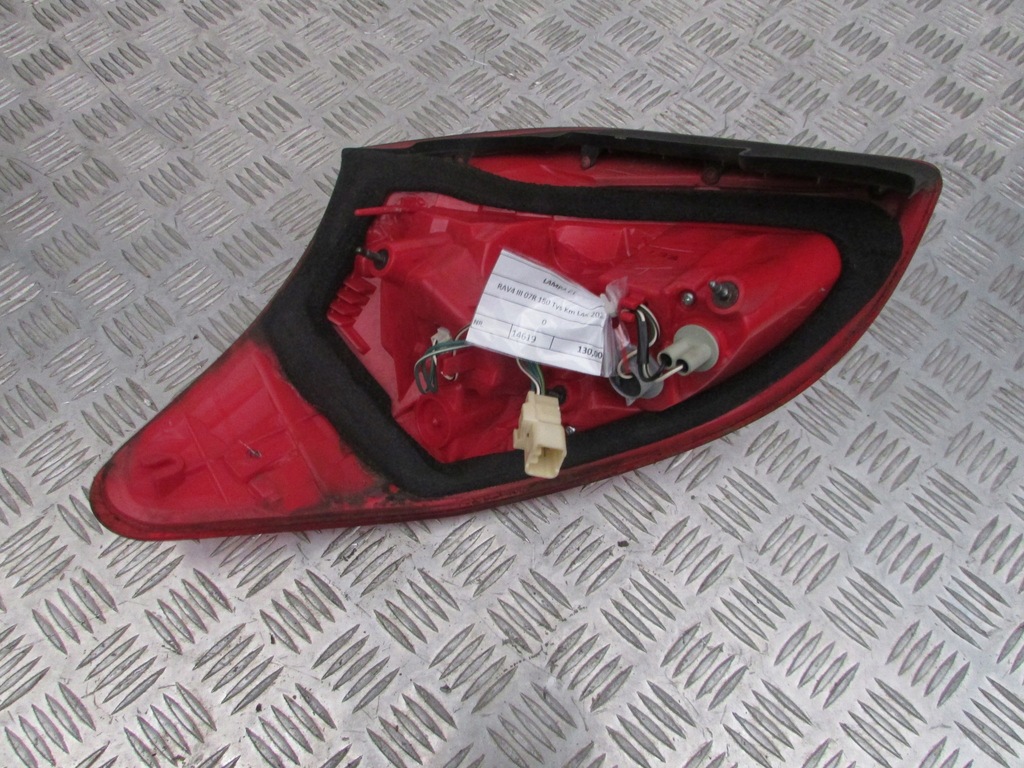 фото №3, Лампа pt правый задняя toyota rav4 iii 07r