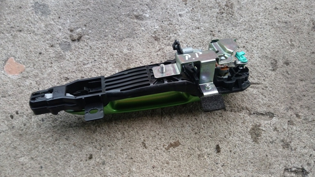 фото №2, Mazda 2 07-14 ручка правая передняя 36a kod