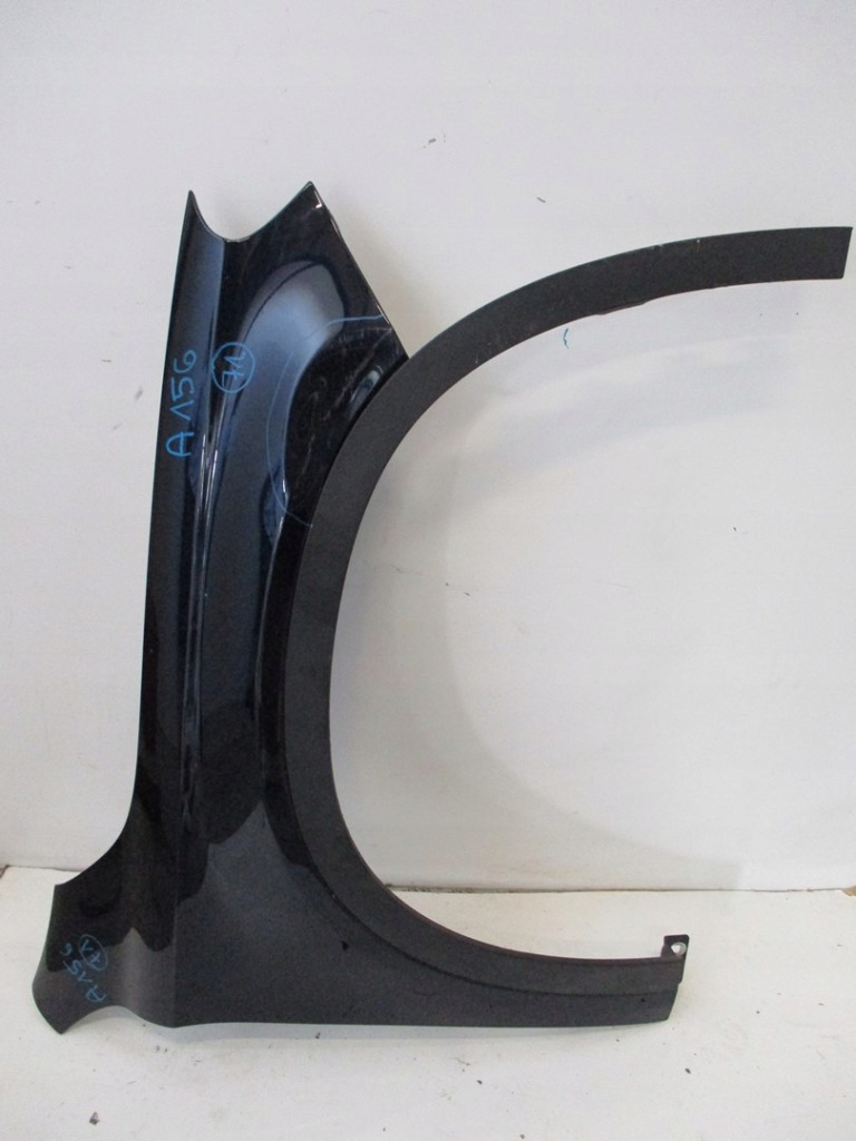 фото №1, Крыло правый mercedes gla 156 w156