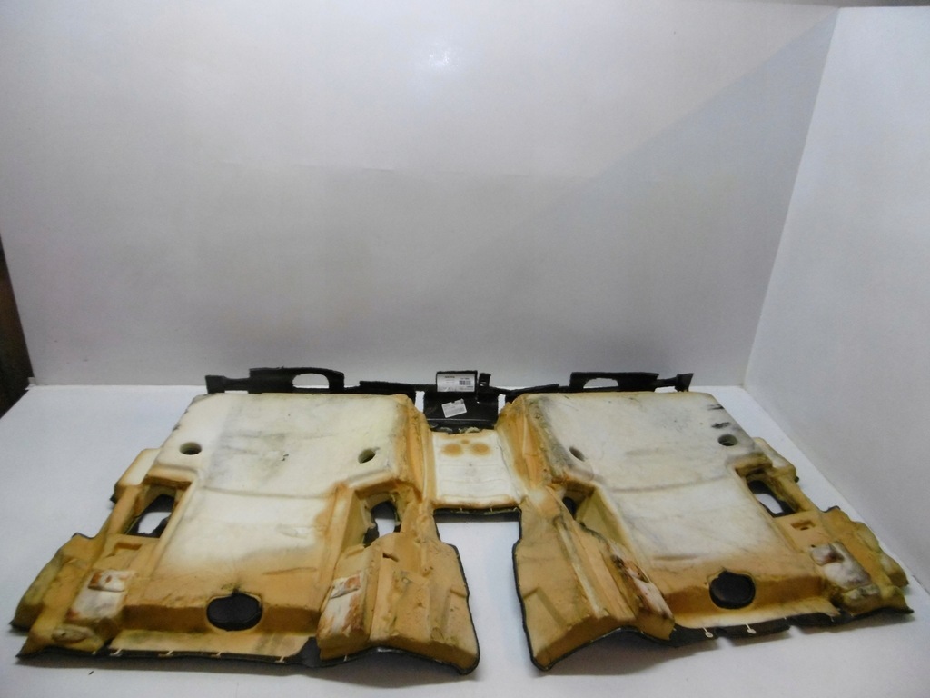 фото №10, Обшивка мат салону задня volvo xc90