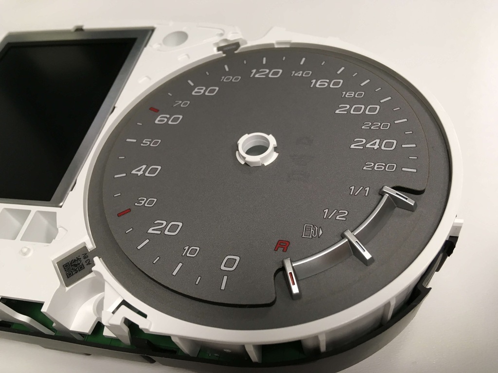 фото №8, Audi s3 8v - тормозные диски do спидометра с mph na км/ч