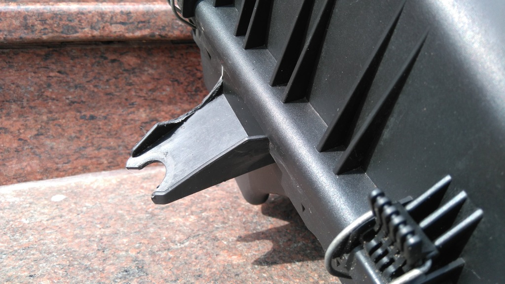 фото №6, Bmw 5 e60 e61 3.0 дизель корпус фільтра повітря