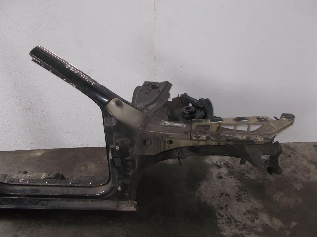 фото №1, Octavia ii 2 четверть лонжерон правая перед